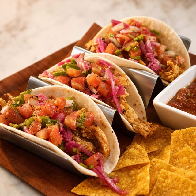 Tres Tacos Amigos.